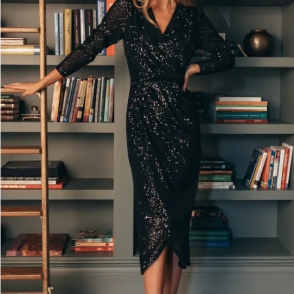 Ivy City Elegant Black Sequin Dress